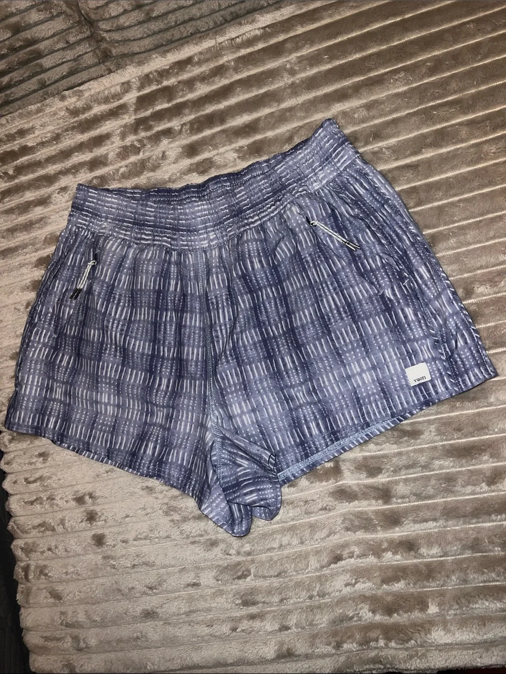 Vuori Dash shorts. Medium